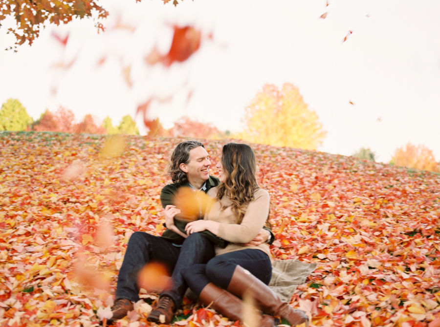 seattle-fall-foliage-engagement-photos-film-108