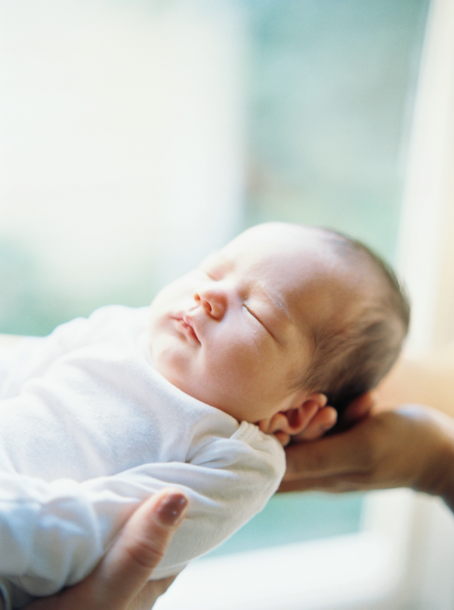 seattle-newborn-photos-film-005