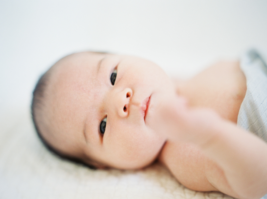 seattle-newborn-photos-film-207