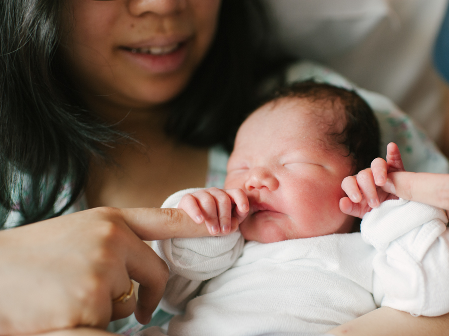 seattle-birth-photographer-film-newborn-041