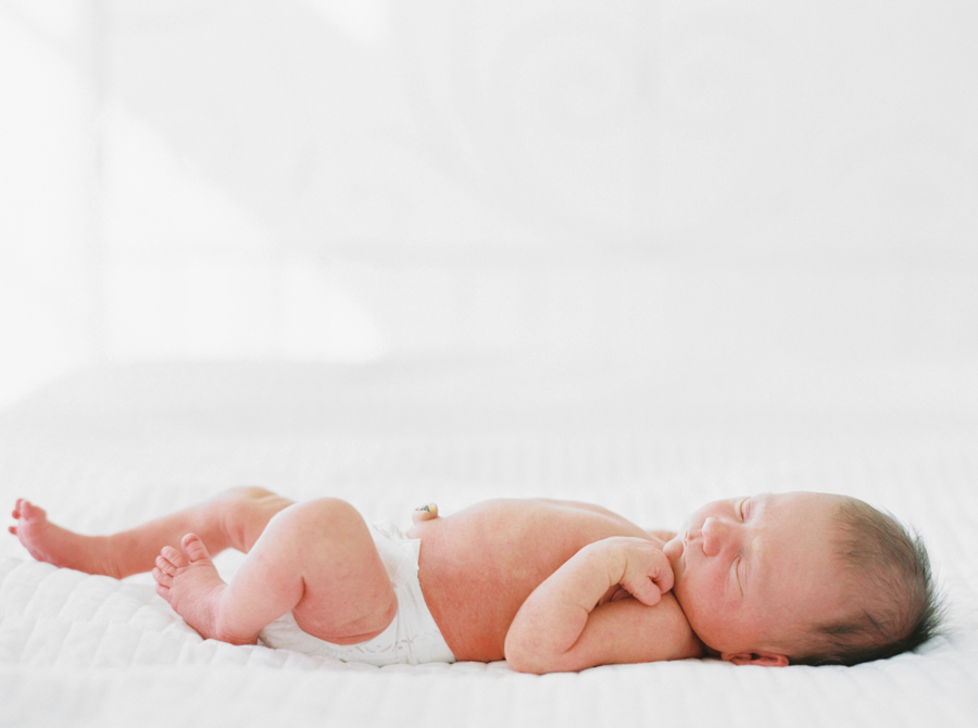 seattle-newborn-film-photographer-030