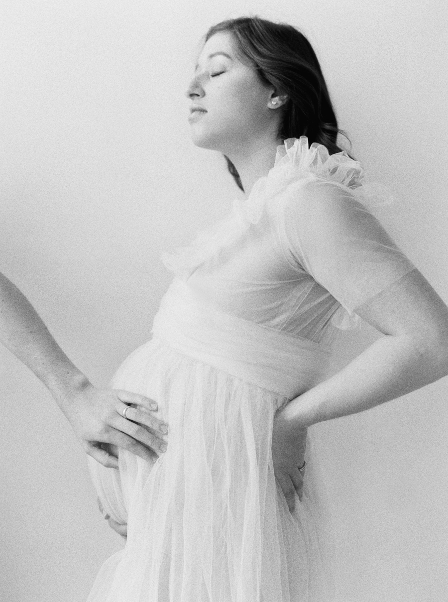 Seattle Fine Art Film Maternity Photographer